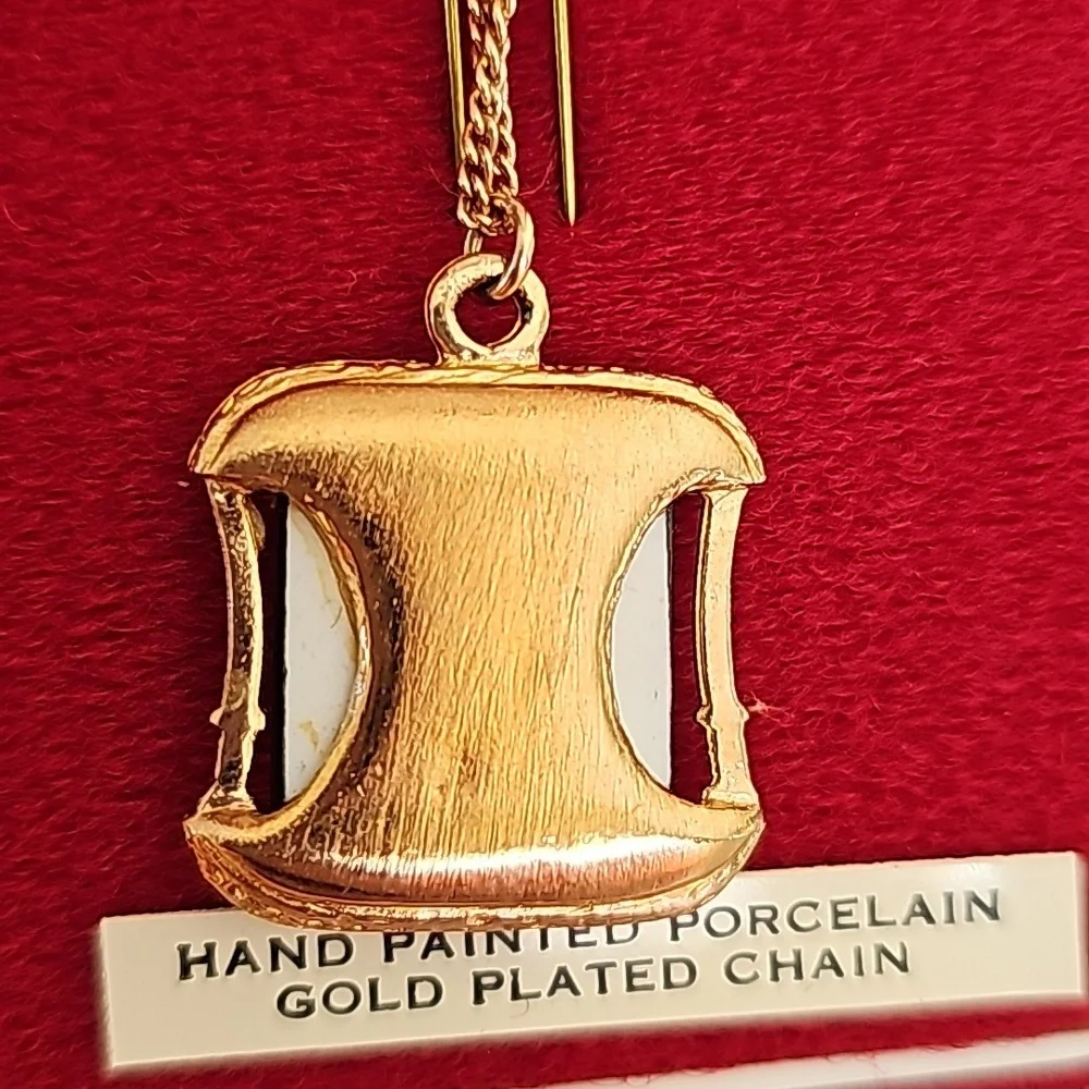 Vintage Stratton Arita Hand Painted Porcelain Gold Plated Chain Necklace - Picture 10 of 10